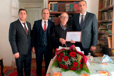 Tanınmış şair-tərcüməçi Ağasəfa Yahyayev təltif olunub