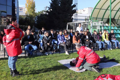 Gənclər üçün “Gənc Təxliyəçi” seminarı təşkil olunub