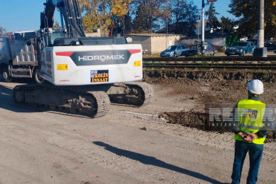 Sumqayıt-Yalama dəmir yolu: yenidənqurma işlərinin yarısı bitib
