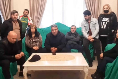 Mədəniyyət Nazirliyinə müraciət: Sumqayıt teatrının aktyorları maaşsız qalıblar