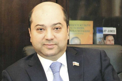Sumqayıtın sabiq deputatı Hacı Salayevin oğluna vəzifə verilib