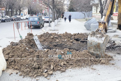 Sumqayıtda kanalizasiya xətti yenilənir