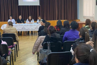 11 nömrəli məktəbdə maarifləndirici görüş keçirilib