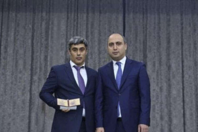 Sumqayıtlı baş məşqçiyə "Tərəqqi” medalı təqdim olunub