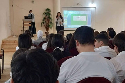 Məktəblilərə "İntihara yox deyək" aylığı çərçivəsində təlim təşkil edilib