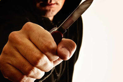 Qonşunu bıçaqlayan şəxs 16 il müddətinə azadlıqdan məhrum edilib