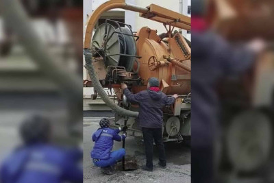 Sumqayıtda kanalizasiya xətləri tullantılardan təmizlənib