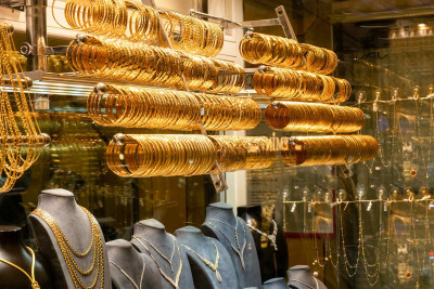 Sumqayıtda kişi nisyə adı ilə 80 minlik qızılı mənimsəyib