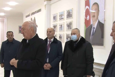 Zakir Fərəcov stadionun şəraiti ilə tanış olub