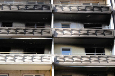 Binada yanğın olub, 12 nəfər təxliyə edilib