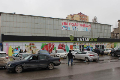 “Bazarstore”da yanğın olub