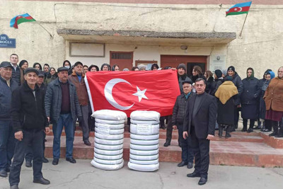 Peşə Təhsil Mərkəzinin kollektivi Türkiyəyə yardım toplayıb