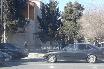 Sürücünün qəfil əyləci basması qəzaya səbəb olub