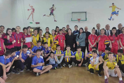 Voleybolçularımız yarışın qalibi olublar