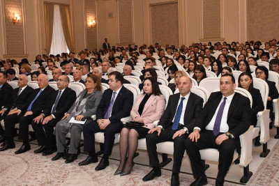 YAP ulu öndər Heydər Əliyevlə bağlı konfrans keçirib