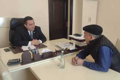 Deputat Müşfiq Məmmədli sakinlərlə görüşüb
