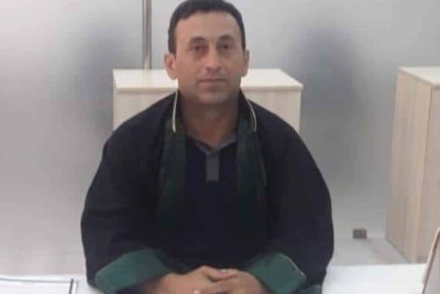 İntihar edən vəkilin üzərindən əlyazma tapılıb