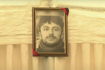 Zəlzələdə həyatını itirmiş Hümam İsmayıllı torpağa tapşırılıb
