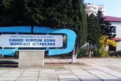 Balaca fidanlar Uşaq Kitabxanasına ekskursiyaya gediblər