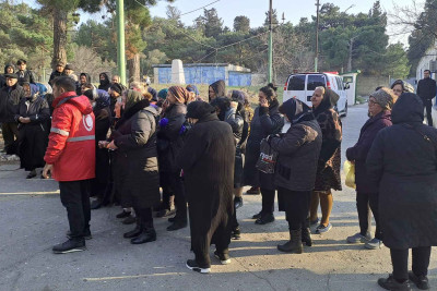 QAC ahılları bayram sovqatları ilə sevindirib