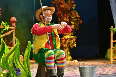 Azərbaycan Dövlət Gənc Tamaşaçılar Teatrı Sumqayıta qastrol edib
