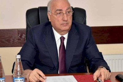 Zakir Fərəcovun adı rüşvət ittihamında hallanır