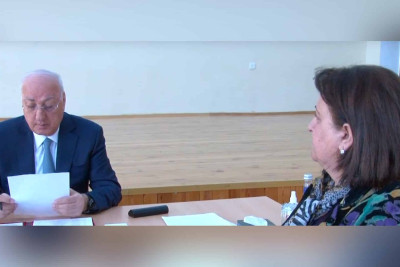 Zakir Fərəcov sakinlərin qayğıları ilə maraqlanıb