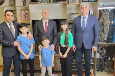 Bayram günlərində mindən çox şəhid, qazi və aztəminatlı ailəyə sovqat paylanılıb