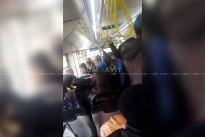 Şəhid ailələri və qaziləri dilə gətirən avtobus problemi