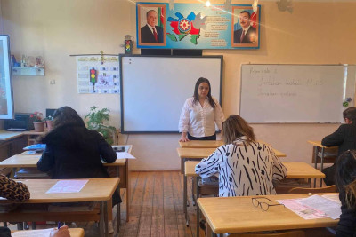 Sumqayıtda məktəblərə direktor vəzifəsi üzrə test imtahanı keçirilib