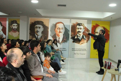 Səfa Mehdinin kitabının təqdimat mərasimi olub