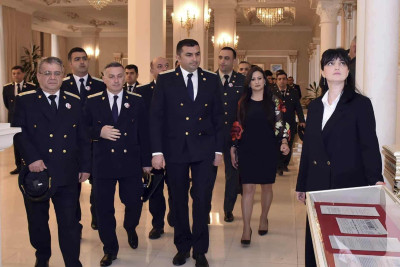 Prokurorluğun əməkdaşları Heydər Əliyev Mərkəzində ekskursiyada olublar