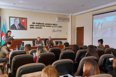 FHN məktəb psixoloqlarına maarifləndirmə kursu keçirib