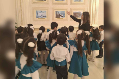 Məktəblilər Heydər Əliyev Mərkəzində ekskursiyada olublar