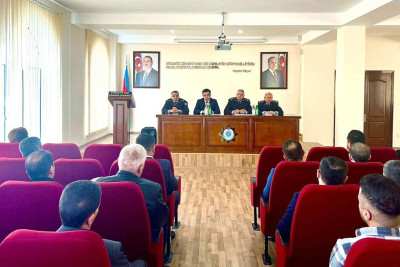 Gömrük əməkdaşları və xarici ticarət iştirakçıları görüş keçiriblər