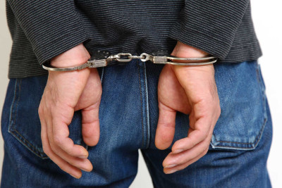 Aptekdə soyğunçuluq hadisəsi: şübhəli bilinən şəxs saxlanılıb