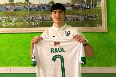 Sumqayıtlı futbolçu “Real” və “Barselona”nı hədəfə alıb