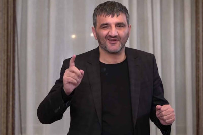 “Bir gün içində bütün pis vərdişlərimə nöqtə qoydum” - Rüfət Nasosnu