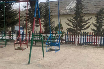 H.Z. Tağıyev qəsəbəsində baxımsız qalan uşaq meydançası