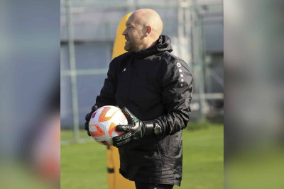 “Sumqayıt”ın məşqçisi klubdan ayrılıb