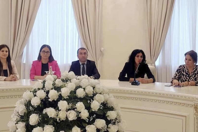 Həssas uşaqların sosiallaşması mövzusu müzakirə olunub