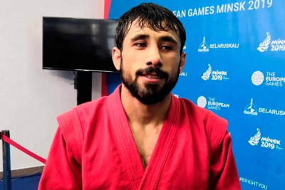 Avropa çempionu ehtiyatsızlıqdan 7 yaşlı uşağın boynunu qırıb