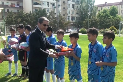 Sumqayıtda yeniyetmələr arasında futbol yarışı keçirilib