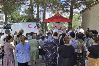 Sumqayıtda 100 ehtiyaclı ailə və ahıla bayram sovqatları verilib