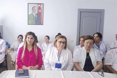 Tibb işçilərinə “Südvəzi xərçəngi” mövzusunda seminar keçirilib
