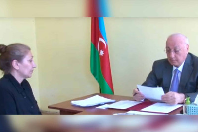 İcra başçısı sakinləri qəbul edib