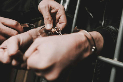 Novxanı çimərliyində bibisi oğlunu boğan şəxsə hökm oxunub