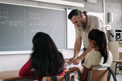 Sumqayıt müəllimlərin sertifikasiya imtahanına görə liderdir