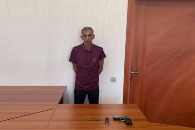 Novxanıda “Makarov” satmaq istəyən şəxs tutulub