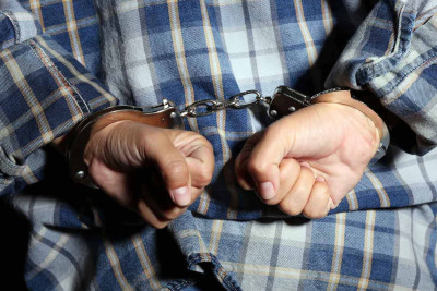 Sumqayıt sakini pul oğurluğunda şübhəlidir